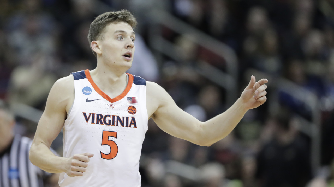 百家乐官方网站-直播吧：山西男篮签下曾宣布退役的19年MOP&amp;NBA55号秀凯尔·盖伊